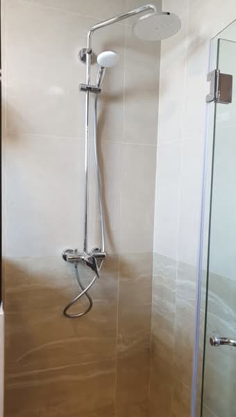 Pebble Bay, 130 Tanjong Rhu Road, 3 Bedrooms, 1,894 sqft, Condominium For Rent, by Charles Chung, 500195720 - Bathroom - PropertyGuru.com.sg