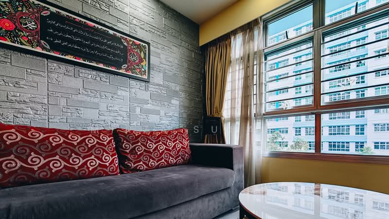 166A Yung Kuang Court, 166A Yung Kuang Road, 3 Bedrooms, 1,001 sqft, HDB Flat For Sale, by Mirza Subari, 500195725 - Living Room - PropertyGuru.com.sg
