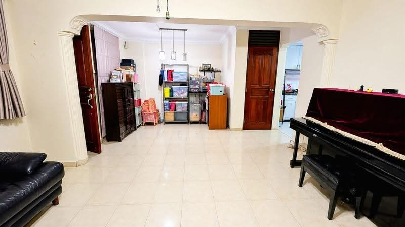 236 Choa Chu Kang Central, 236 Choa Chu Kang Central, Dairy Farm / Bukit Panjang / Choa Chu Kang, 3 Bedrooms, 1,119 sqft, HDB Flat For Sale, by James Yeo, 500195727 - Living Room - PropertyGuru.com.sg