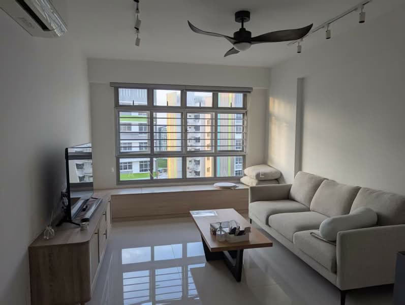 612B Tampines North Drive 1, 612B Tampines North Drive 1, Room Rental, 100 sqft, HDB Flat For Rent, by Andy Wee, 500195728 - Living Room - PropertyGuru.com.sg