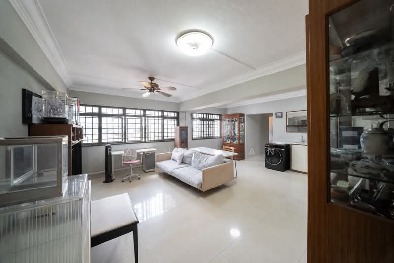 58 Strathmore Avenue, 58 Strathmore Avenue, 3 Bedrooms, 1,034 sqft, HDB Flat For Sale, by Rachel Tan, 500195732 - Living Room - PropertyGuru.com.sg