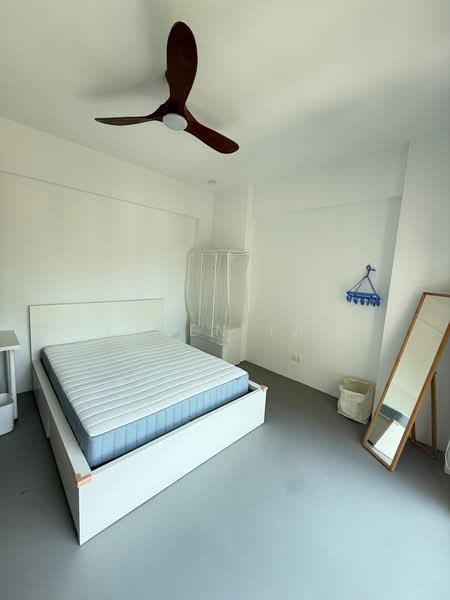 Estella Gardens, 21 - 27 Flora Road, 3 Bedrooms, 1,292 sqft, Condominium For Rent, by Karen Tan, 500195735 - Bedroom - PropertyGuru.com.sg