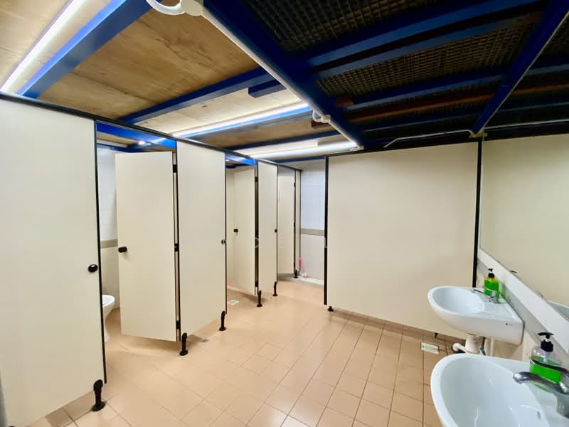 Travelite Building, 53 Ubi Ave 3, 14,585 sqft, Light Industrial (B1) For Rent, by Lance Lim, 500195739 - Bathroom - CommercialGuru.com.sg