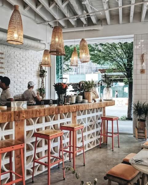 Highly visible f&b approved 1180sf ground floor retail space, power 400amp @ 589/591 Serangoon Road, Serangoon Road, 1,187 sqft, Food & Beverage For Rent, by Marjorie Teo, 500195742 - Interior - CommercialGuru.com.sg