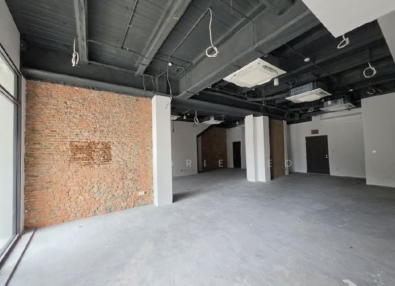 Highly visible f&b approved 1180sf ground floor retail space, power 400amp @ 589/591 Serangoon Road, Serangoon Road, 1,187 sqft, Food & Beverage For Rent, by Marjorie Teo, 500195742 - Interior - CommercialGuru.com.sg