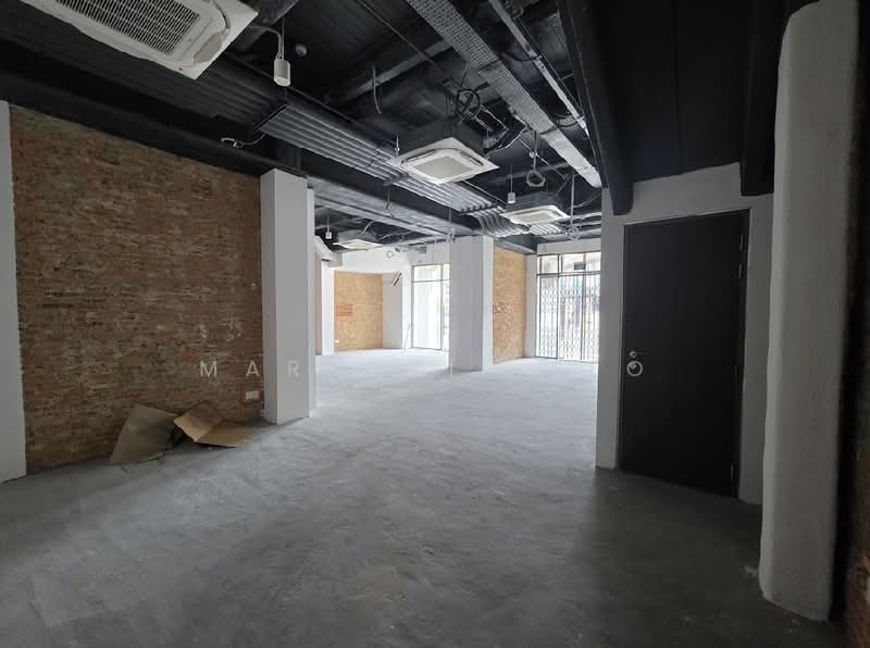 Highly visible f&b approved 1180sf ground floor retail space, power 400amp @ 589/591 Serangoon Road, Serangoon Road, 1,187 sqft, Food & Beverage For Rent, by Marjorie Teo, 500195742 - Interior - CommercialGuru.com.sg