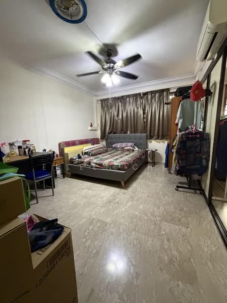 440 Hougang Avenue 8, 440 Hougang Avenue 8, 3 Bedrooms, 1,310 sqft, HDB Flat For Sale, by Eileen Chin, 500195751 - Bedroom - PropertyGuru.com.sg