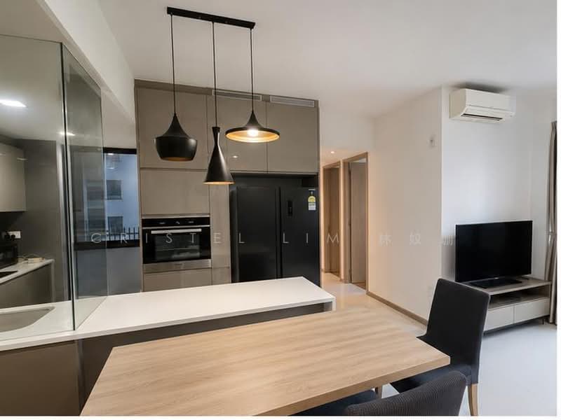 J Gateway, 2 Gateway Drive, 3 Bedrooms, 969 sqft, Condominium For Sale, by Cristel Lim 林妏珊, 500195754 - Kitchen - PropertyGuru.com.sg