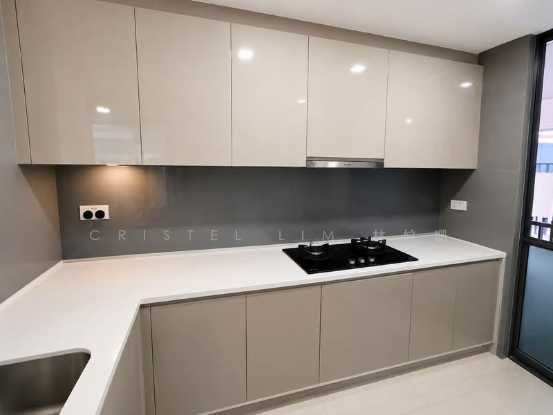 J Gateway, 2 Gateway Drive, 3 Bedrooms, 969 sqft, Condominium For Sale, by Cristel Lim 林妏珊, 500195754 - Kitchen - PropertyGuru.com.sg