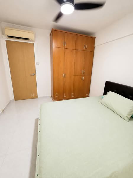 585 Ang Mo Kio Avenue 3, 585 Ang Mo Kio Avenue 3, 2 Bedrooms, 721 sqft, HDB Flat For Sale, by Nicole Wu 吴佩瑾, 500195757 - Bedroom - PropertyGuru.com.sg