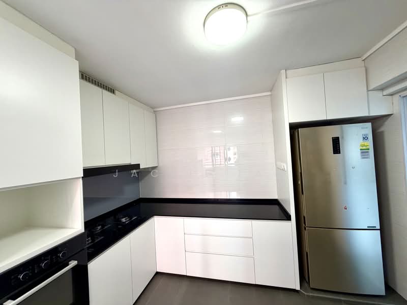 842F Tampines Street 82, 842F Tampines Street 82, 4 Bedrooms, 1,432 sqft, HDB Flat For Rent, by JACKIE TAN, 500195762 - Kitchen - PropertyGuru.com.sg