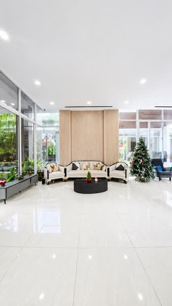 LANDED7772@ 3.5 Storey Detached with unblocked greenery and sea view, , 6 Bedrooms, 8,000 sqft, Detached House For Sale, by Dean Lim, 500195767 - Living Room - PropertyGuru.com.sg