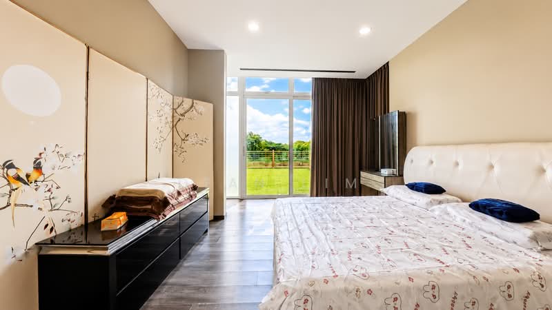 LANDED7772@ 3.5 Storey Detached with unblocked greenery and sea view, , 6 Bedrooms, 8,000 sqft, Detached House For Sale, by Dean Lim, 500195767 - Bedroom - PropertyGuru.com.sg