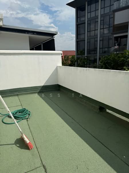 Avila Terrace, Mariam way, Room Rental, 250 sqft, Terraced House For Rent, by Jess Tan, 500195773 - Exterior - PropertyGuru.com.sg