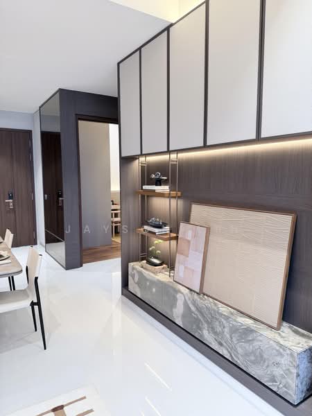 Parksuites, 20 Holland Grove Road, 2 Bedrooms, 786 sqft, Condominium For Sale, by Jayson Lin, 500195774 - Living Room - PropertyGuru.com.sg