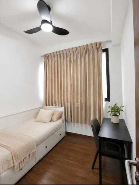 Verdale, 6 De Souza Avenue, 2 Bedrooms, 743 sqft, Condominium For Sale, by Ang Siew Ing 洪秀英, 500195778 - Bedroom - PropertyGuru.com.sg