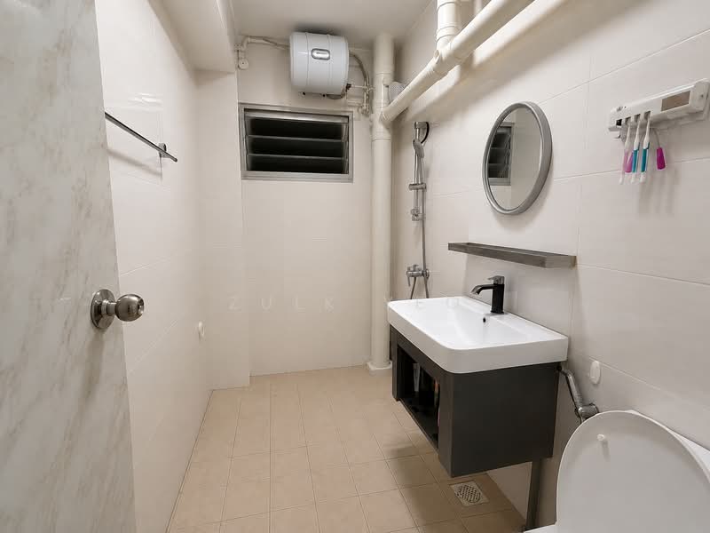 607 Choa Chu Kang Street 62, 607 Choa Chu Kang Street 62, 3 Bedrooms, 1,421 sqft, HDB Flat For Sale, by Zulk Yeo, 500195783 - Bathroom - PropertyGuru.com.sg