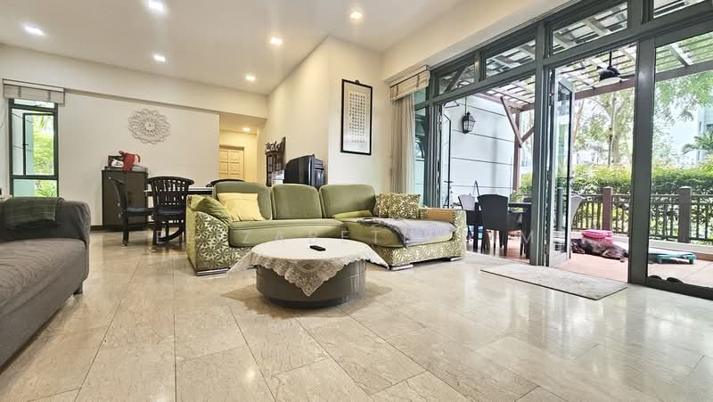 Rare DUAL KEY UNIT PATIO 3Bed+1 999Yr Full Condo Landed Feeling, Hillview Avenue, 4 Bedrooms, 1,711 sqft, Condominium For Sale, by Elizabeth Lim, 500195784 - Living Room - PropertyGuru.com.sg