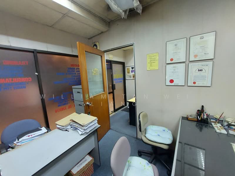 Parklane Shopping Mall, 35 Selegie Road, 204 sqft, Other Retail For Rent, by William Tan Wei Liang, 500195785 - Interior - CommercialGuru.com.sg