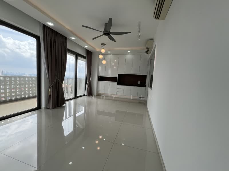 Sky Habitat, 7 Bishan Street 15, 3 Bedrooms, 1,216 sqft, Condominium For Sale, by Wendy Lim, 500195787 - Living Room - PropertyGuru.com.sg