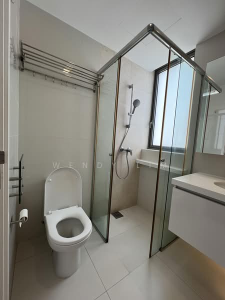 Sky Habitat, 7 Bishan Street 15, 3 Bedrooms, 1,216 sqft, Condominium For Sale, by Wendy Lim, 500195787 - Bathroom - PropertyGuru.com.sg