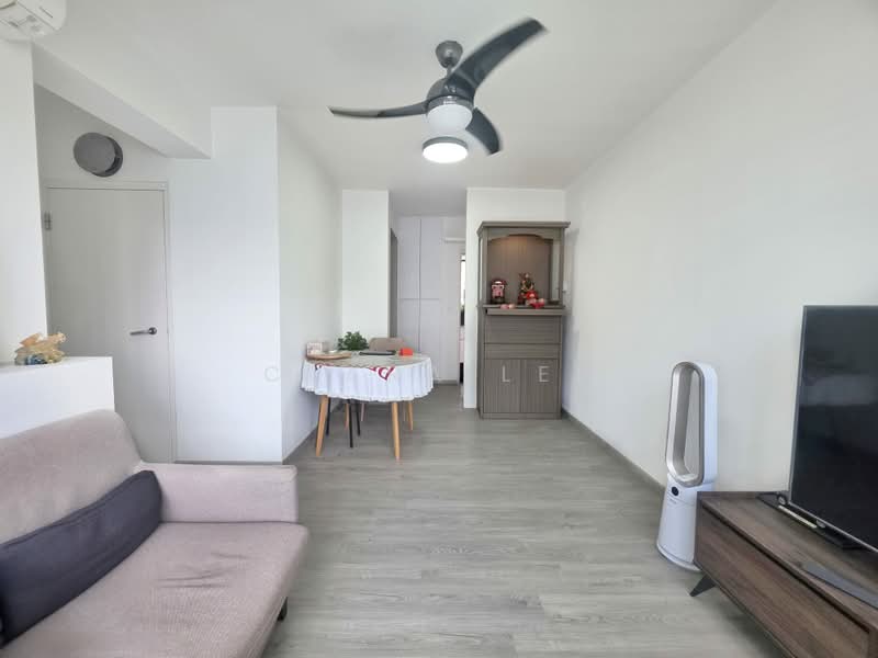 333B Yishun Riverwalk, 333B Yishun Street 31, 2 Bedrooms, 721 sqft, HDB Flat For Sale, by Clara Lee, 500195793 - Living + Dining - PropertyGuru.com.sg