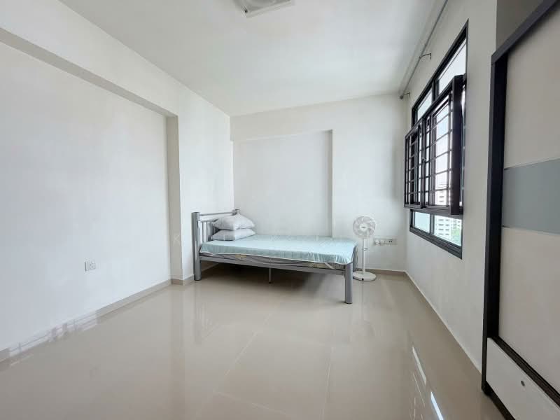 487 Admiralty Link, 487 Admiralty Link, 3 Bedrooms, 1,012 sqft, HDB Flat For Sale, by Kelly Lin, 500195797 - Bedroom - PropertyGuru.com.sg