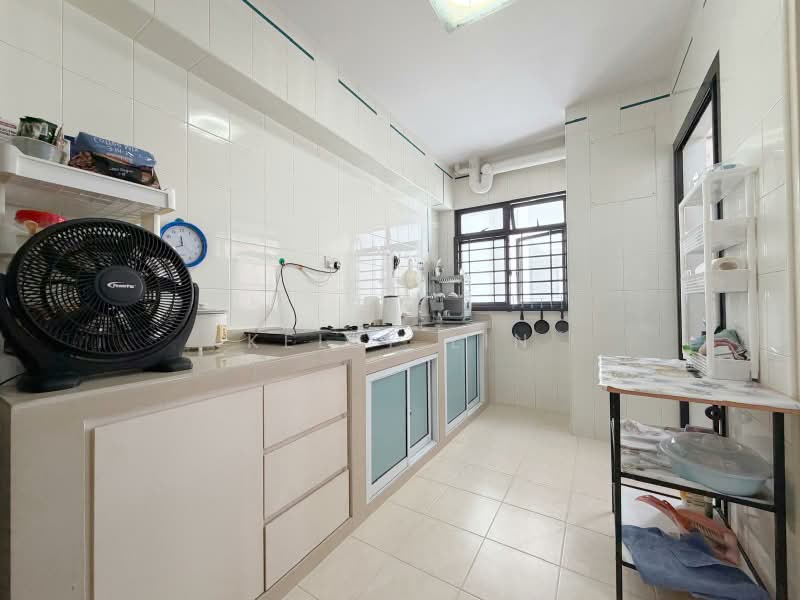 487 Admiralty Link, 487 Admiralty Link, 3 Bedrooms, 1,012 sqft, HDB Flat For Sale, by Kelly Lin, 500195797 - Kitchen - PropertyGuru.com.sg