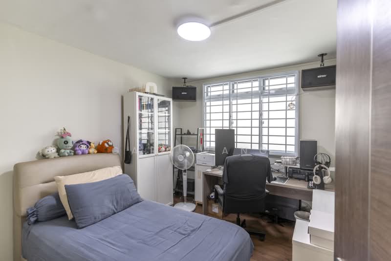 109 Bishan Street 12, 109 Bishan Street 12, 3 Bedrooms, 904 sqft, HDB Flat For Sale, by Gary Wang, 500195800 - Bedroom - PropertyGuru.com.sg
