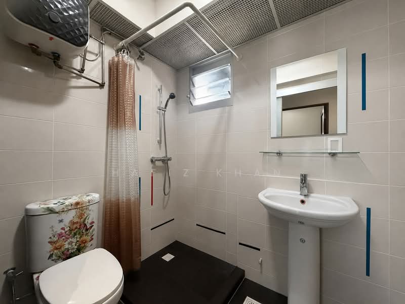 431D Yishun Avenue 1, 431D Yishun Avenue 1, 3 Bedrooms, 990 sqft, HDB Flat For Rent, by Hafiz Khan, 500195820 - Bathroom - PropertyGuru.com.sg