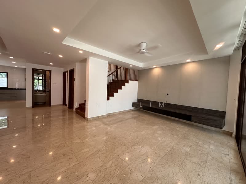 The Riverina, 33 Riverna Walk, 6 Bedrooms, 3,200 sqft, Terraced House For Rent, by Jenny Lim, 500195827 - Living Room - PropertyGuru.com.sg