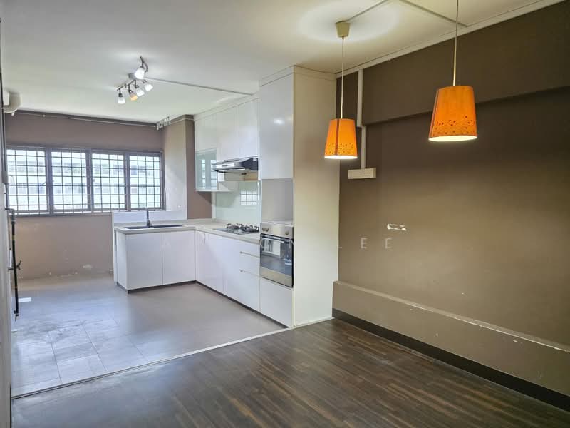9 Gloucester Road, 9 Gloucester Road, 3 Bedrooms, 980 sqft, HDB Flat For Sale, by Alison Lee, 500195829 - Kitchen - PropertyGuru.com.sg
