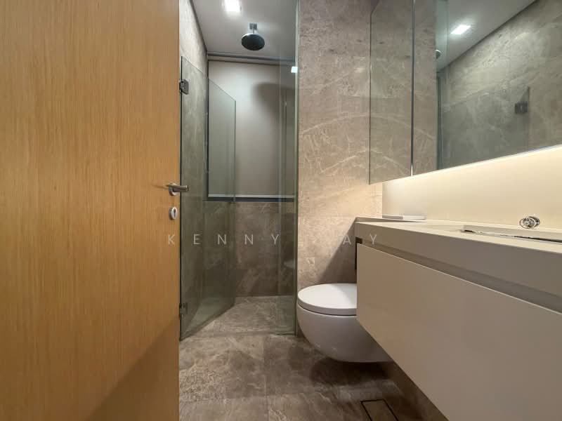 The Laurels @ Cairnhill Road, 38 Cairnhill Road, 3 Bedrooms, 1,313 sqft, Condominium For Rent, by Kenny Tay, 500195837 - Bathroom - PropertyGuru.com.sg