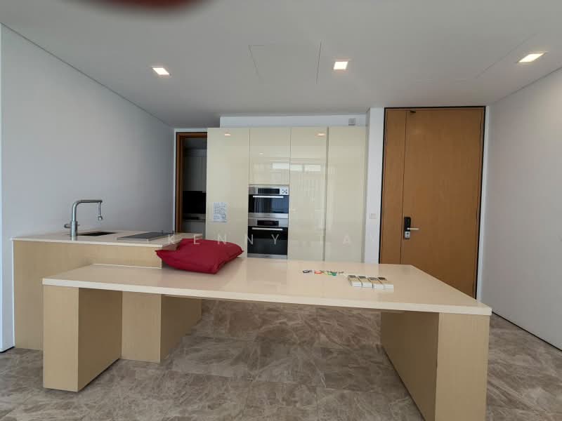 The Laurels @ Cairnhill Road, 38 Cairnhill Road, 3 Bedrooms, 1,313 sqft, Condominium For Rent, by Kenny Tay, 500195837 - Kitchen - PropertyGuru.com.sg
