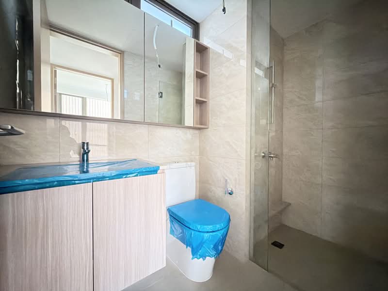 The Botany at Dairy Farm, 7 Dairy Farm Walk, 3 Bedrooms, 1,033 sqft, Condominium For Rent, by Karen Neo, 500195843 - Bathroom - PropertyGuru.com.sg
