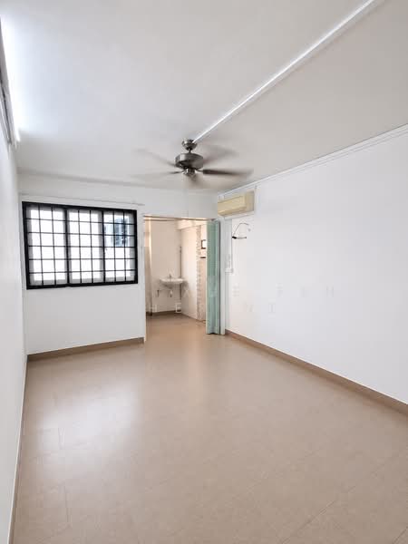 259 Bukit Batok East Avenue 4, 259 Bukit Batok East Avenue 4, 3 Bedrooms, 980 sqft, HDB Flat For Sale, by Chia Xue Fen Cherine, 500195846 - Interior - PropertyGuru.com.sg