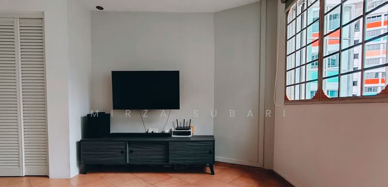289 Choa Chu Kang Avenue 3, 289 Choa Chu Kang Avenue 3, 3 Bedrooms, 1,184 sqft, HDB Flat For Sale, by Mirza Subari, 500195872 - Living Room - PropertyGuru.com.sg