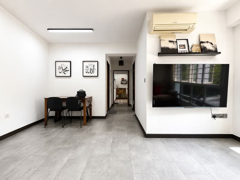296C Bukit Batok Street 22, 296C Bukit Batok Street 22, 3 Bedrooms, 990 sqft, HDB Flat For Sale, by Fai Muni, 500195896 - Corridor - PropertyGuru.com.sg