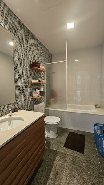 High-End Residential Enclave Landed, , 5 Bedrooms, 4,337 sqft, Cluster House For Sale, by Jay Chen, 500195900 - Bathroom - PropertyGuru.com.sg