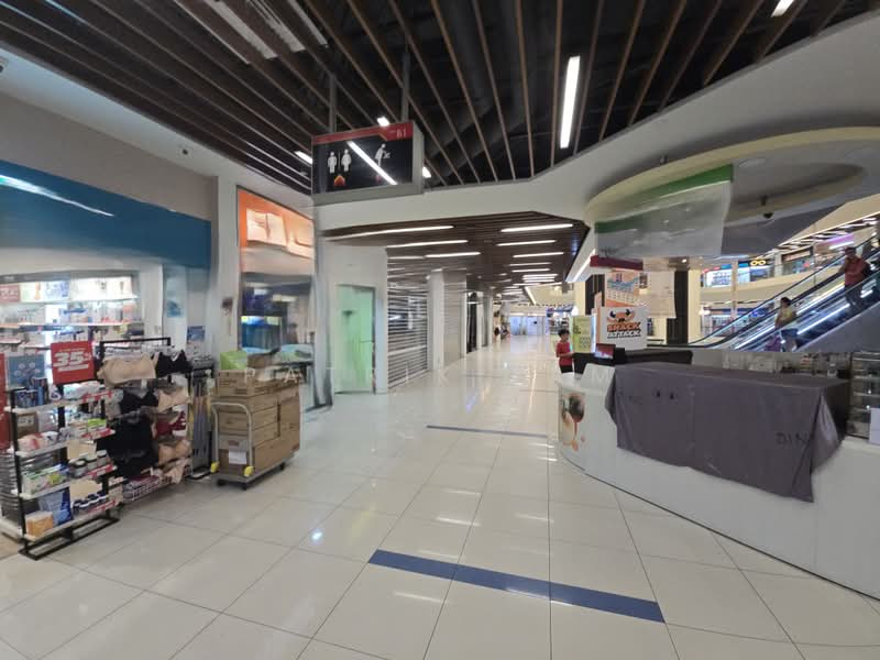 Bukit Timah Plaza, 1 Jalan Anak Bukit, 1,201 sqft, Other Retail For Rent, by Patrik Tam, 500195930 - Corridor - CommercialGuru.com.sg