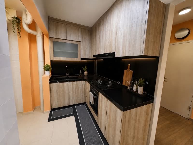221A Sumang Lane, 221A Sumang Lane, 2 Bedrooms, 731 sqft, HDB Flat For Sale, by Syahid Masnor, 500195933 - Kitchen - PropertyGuru.com.sg