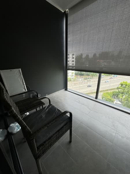 Hyll on Holland, 89 Holland Road, 2 Bedrooms, 657 sqft, Condominium For Rent, by Terence Tan, 500195944 - Balcony - PropertyGuru.com.sg