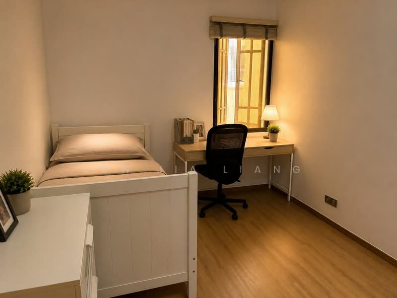 Villa Marina, 21 Jalan Sempadan, 3 Bedrooms, 1,249 sqft, Condominium For Sale, by Low Jia Liang, 500195949 - Bedroom - PropertyGuru.com.sg