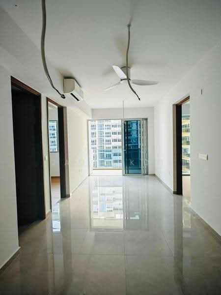 Grand Dunman, 18 Dunman Road, East Coast / Marine Parade, 2 Bedrooms, 775 sqft, Condominium For Sale, by James Koh, 500195951 - Living Room - PropertyGuru.com.sg