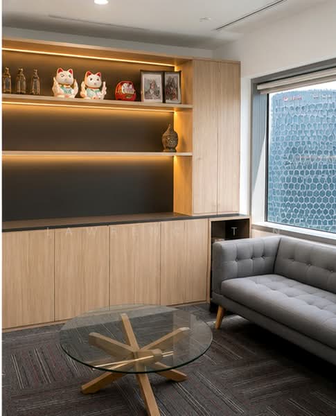 Suntec City Tower, 9 Temasek Boulevard, 3,318 sqft, Office For Rent, by Lawrence Tan, 500195958 - Living Room - CommercialGuru.com.sg