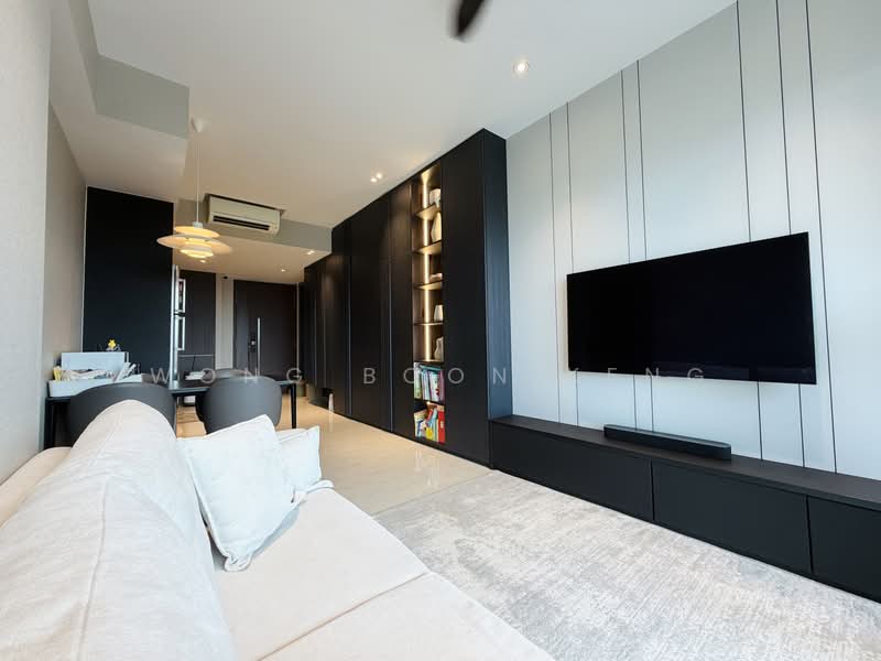 Forest Woods, , 2 Bedrooms, 721 sqft, Condominium For Sale, by Wong Boon Keng, 500195968 - Living Room - PropertyGuru.com.sg