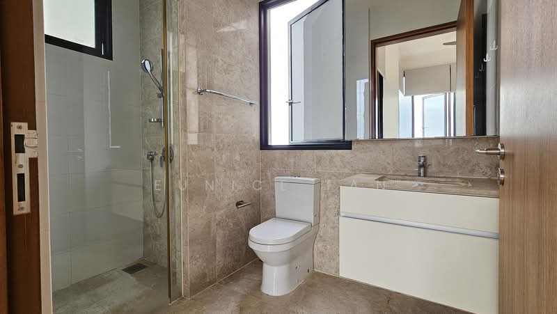 Eco Sanctuary, 63 Chestnut Avenue, 3 Bedrooms, 980 sqft, Condominium For Rent, by Eunice Tan, 500195970 - Master Bathroom - PropertyGuru.com.sg