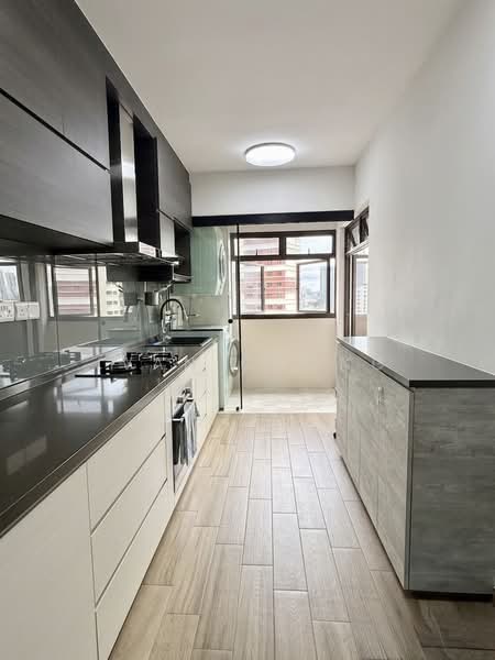 75C Redhill Road, 75C Redhill Road, 3 Bedrooms, 1,076 sqft, HDB Flat For Sale, by Ivan Chong, 500195978 - Kitchen - PropertyGuru.com.sg