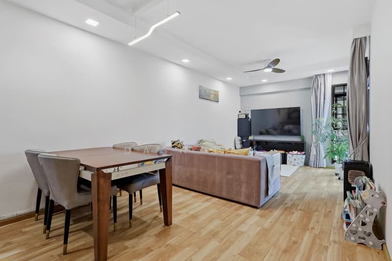 651 Senja Link, 651 Senja Link, 3 Bedrooms, 980 sqft, HDB Flat For Sale, by Dash Tan, 500195979 - PropertyGuru.com.sg