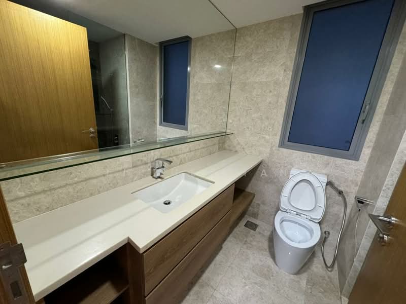 Seastrand, 1 Pasir Ris Link, 1 Bedroom, 581 sqft, Condominium For Rent, by Li Zhen Tan, 500195980 - Bathroom - PropertyGuru.com.sg